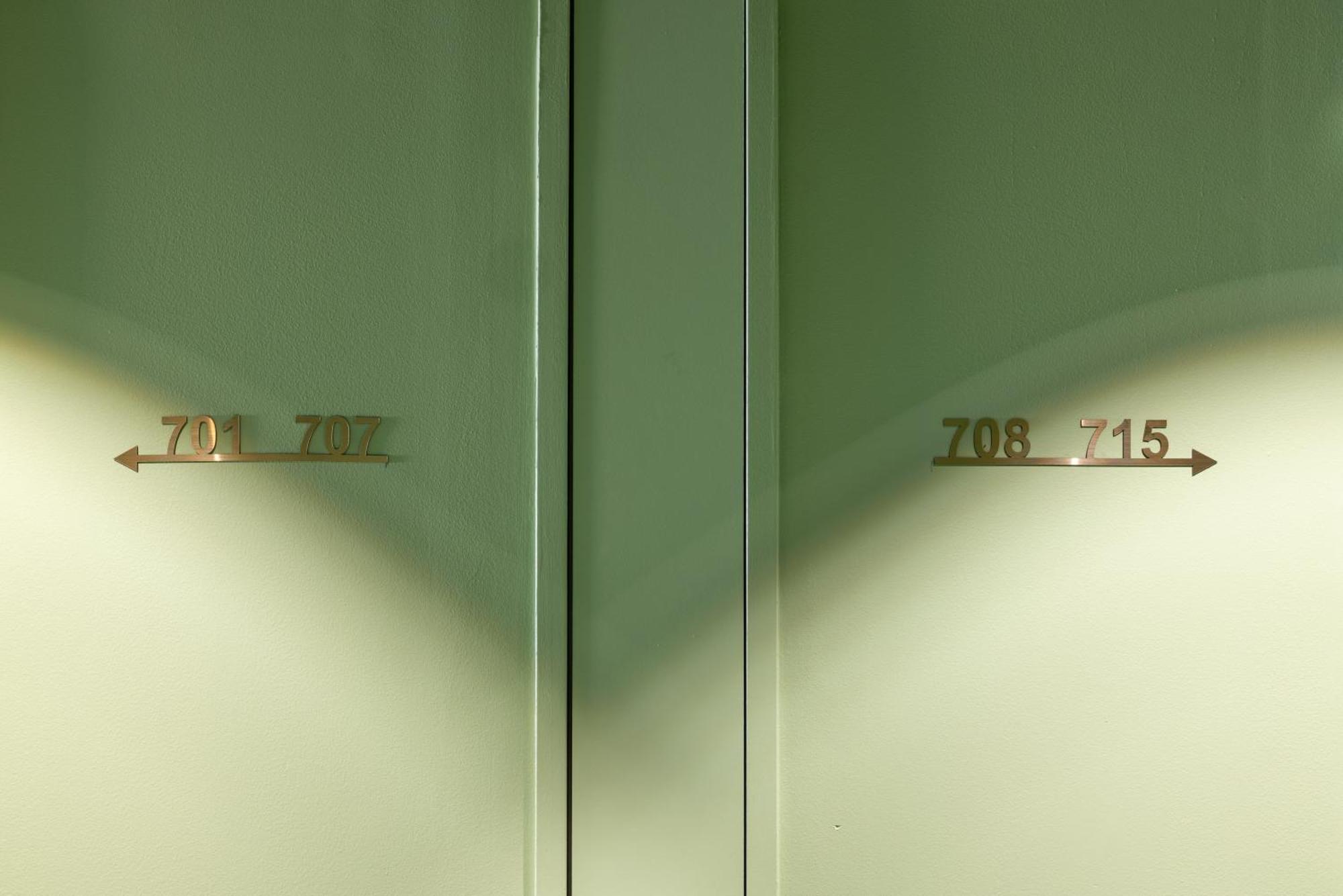 Hotel Kyriad Prestige Paris Asnieres Esterno foto